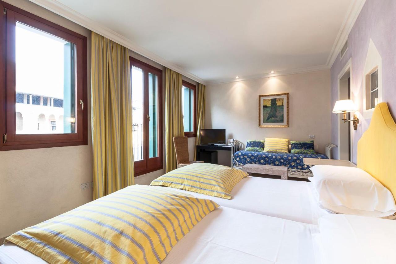 Charming Hotel Dei Chiostri Follina Ngoại thất bức ảnh